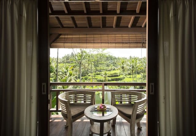 Suite, 1 Queen Bed, Valley View