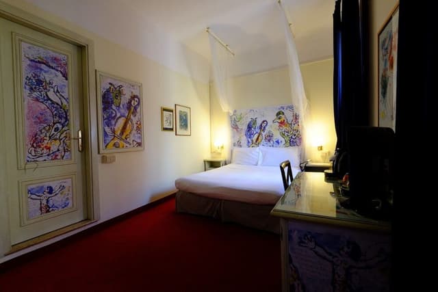 Single Room