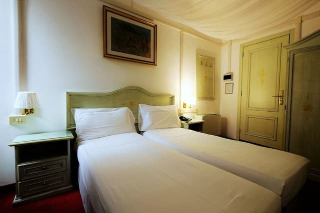 Single Room