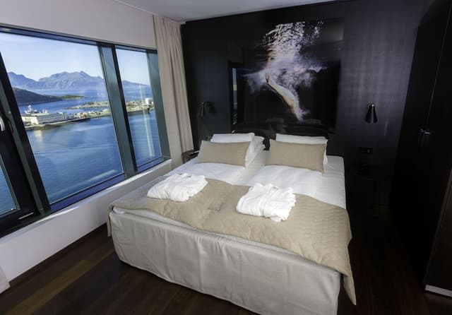 Superior Room, 1 King Bed