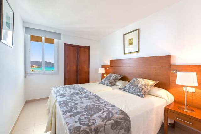1 Bedroom Apartment Side Sea View
