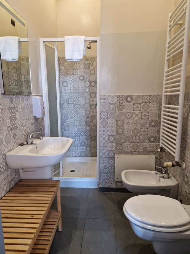 Shared Dormitory, Mixed Dorm (Dormitorio Misto bagno interno)