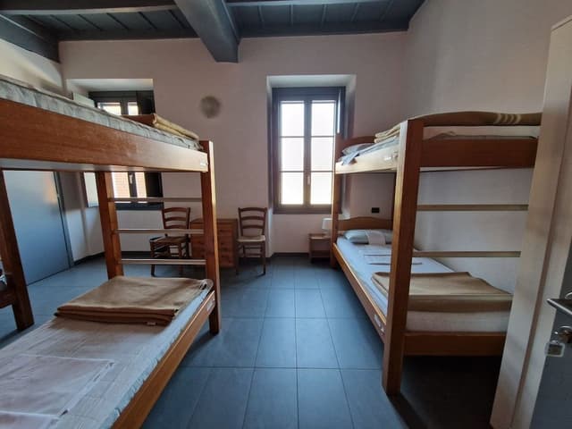Shared Dormitory, Mixed Dorm (Dormitorio Misto bagno interno)