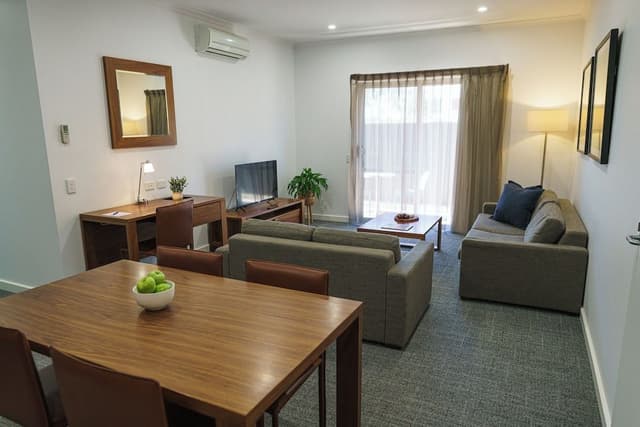 Room, Multiple Beds, Non Smoking (Efficiency)