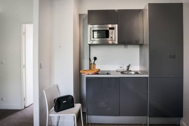 1 bedroom apartment 4 people