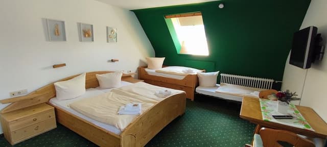 Family Room, 1 Bedroom, Non Smoking, Balcony