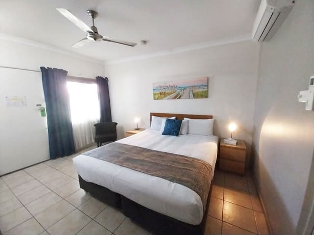 Deluxe Twin Room, Non Smoking (Deluxe Twin)