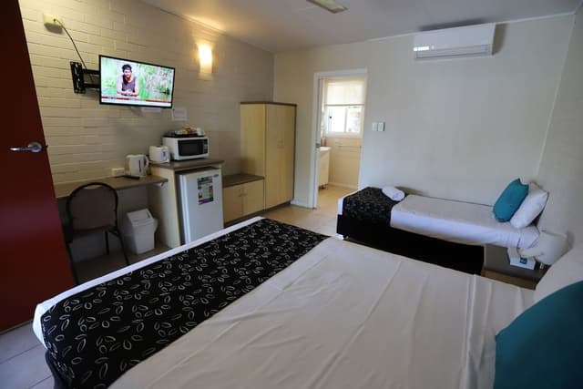 Deluxe Twin Room, Non Smoking (Deluxe Twin)