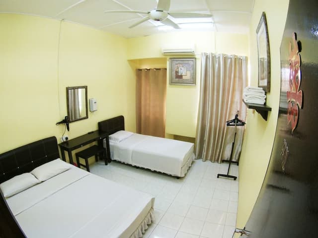 House, 4 Bedrooms