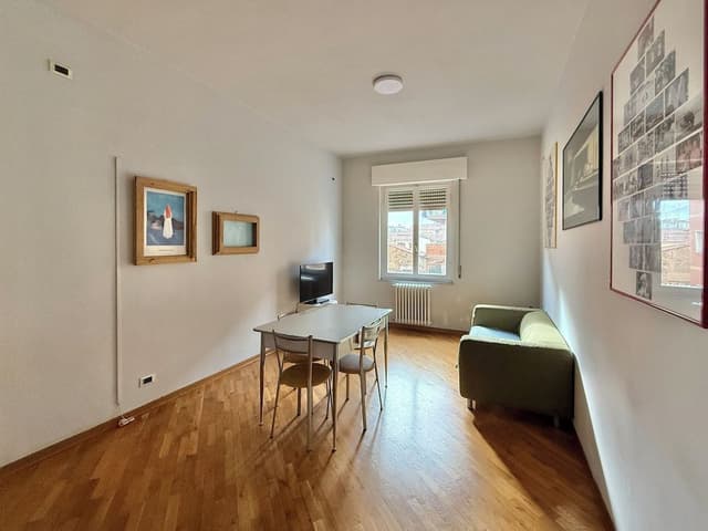 Classic Apartment, 2 Bedrooms, Kitchen