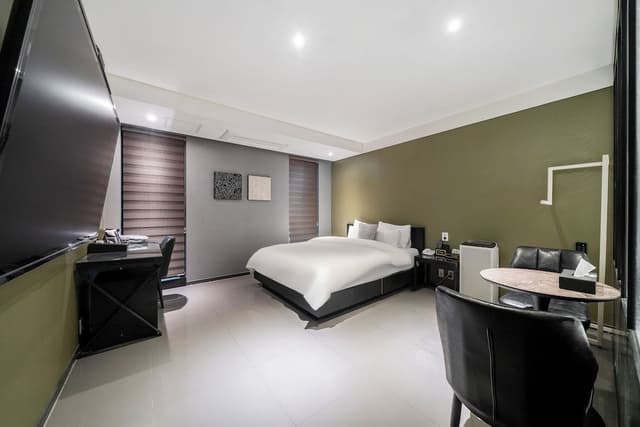 Classic Double Room
