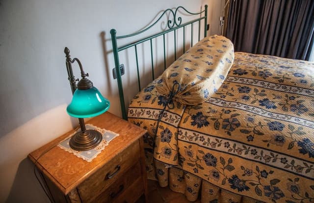 Luxury Suite, 1 Queen Bed, Jetted Tub, Valley View (100-300 meters from check-in location)