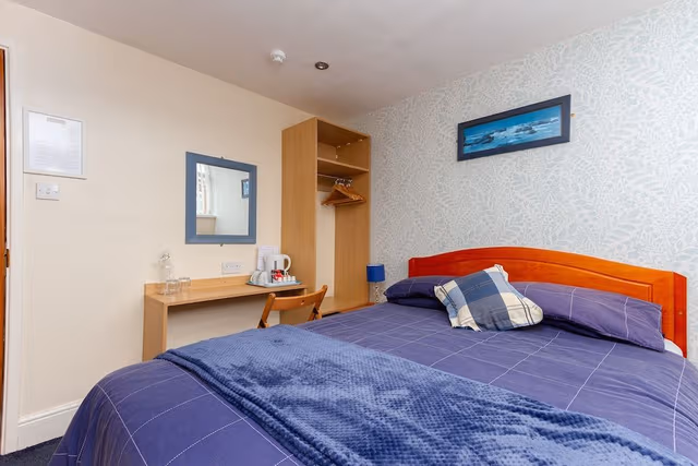 Double Room (Room 11)