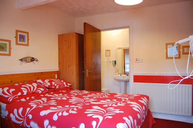 Family Room (Room 10)