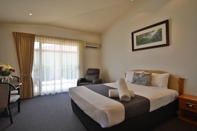 Standard Spa Suite