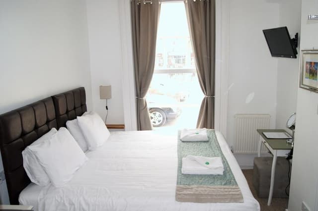 Standard Double or Twin Room (with shower)