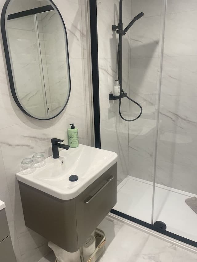 Suite, Ensuite (3)