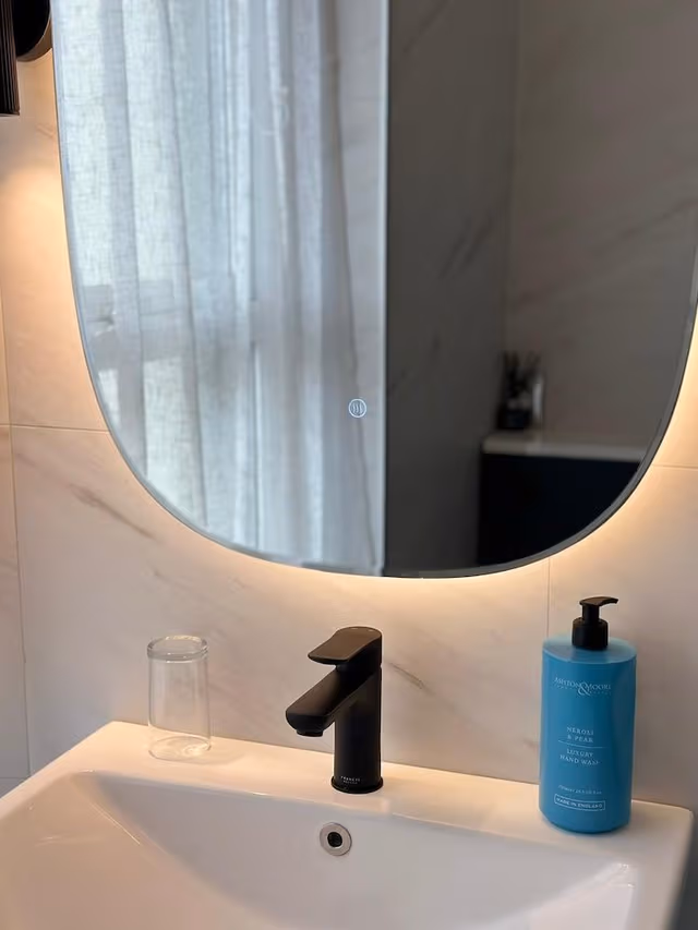 Double or Twin Room, Ensuite (room 1)