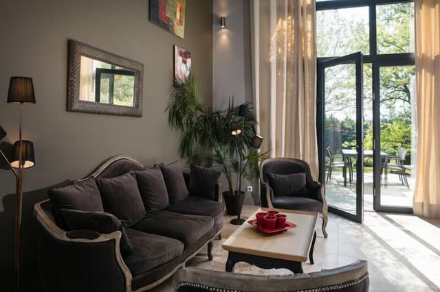 Comfort Cottage, 2 Bedrooms, 2 Bathrooms, Garden View