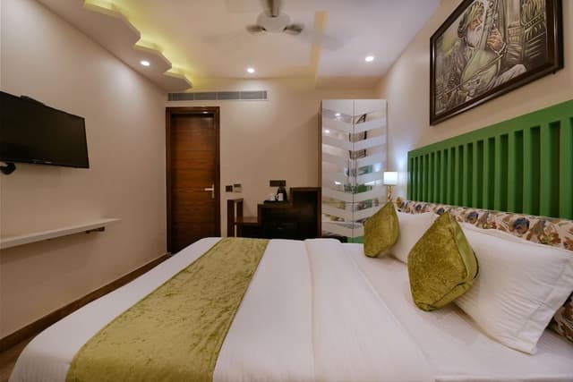 Executive Room with Airport Pickup