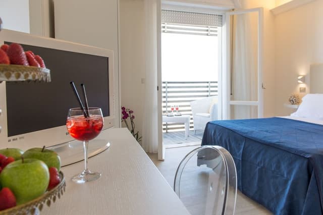 Luxury Triple Room