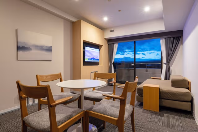 B-Upper Deluxe Quadruple Room(7F.10F)with Mt. Fuji View Non-Smoking