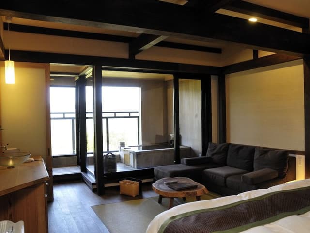 Twin Room w/ Private Onsen (2F, no kids under 12yrs) Halfboard (BF & Dinner), Check-in 3pm-6pm