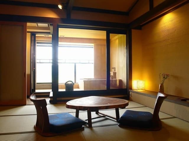 Japanese Room w/ Private Onsen (2F, no kids under 12yrs) Halfboard (BF & Dinner), Check-in 3pm-6pm