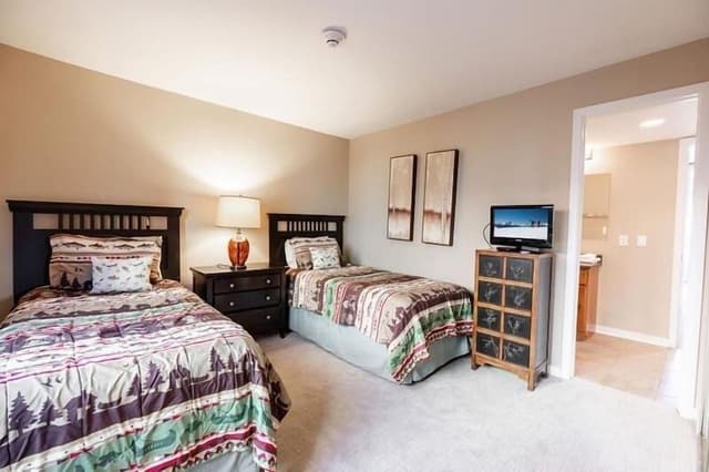 Condo, 3 Bedrooms