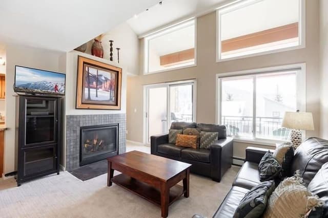 Condo, 3 Bedrooms