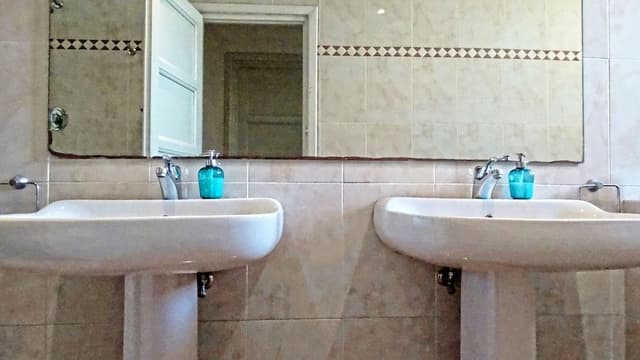Triple Room, Shared Bathroom