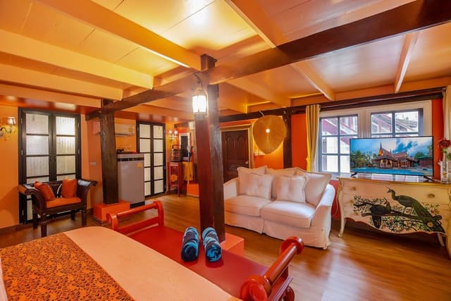 Traditional Villa, 2 Bedrooms, Garden Area
