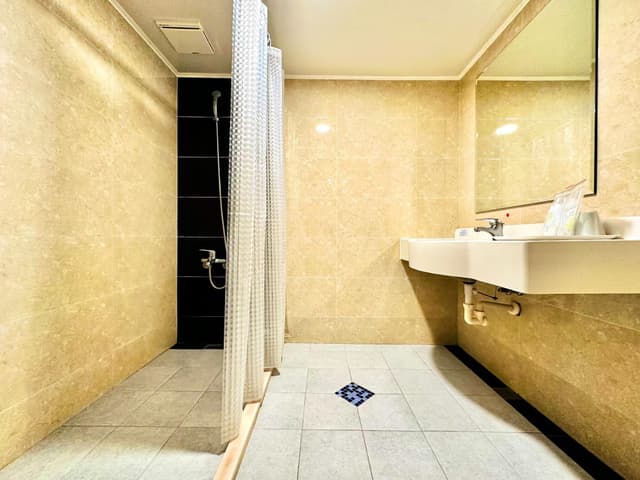 Family Deluxe Room