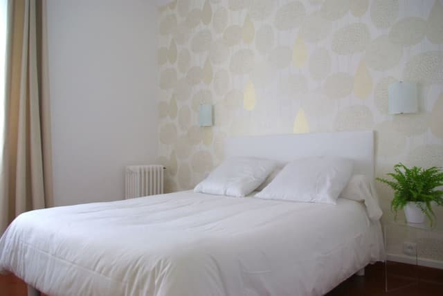 Double Room Shared Bathroom