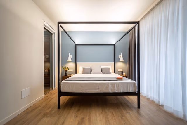 Suite, Balcony, Lake View