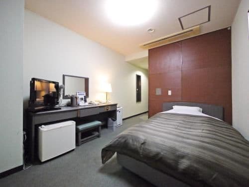 Single Room - Smoking