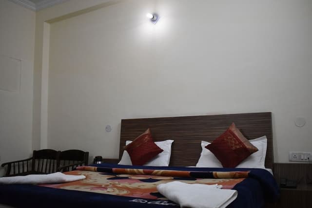 Deluxe Double Non A/C Room