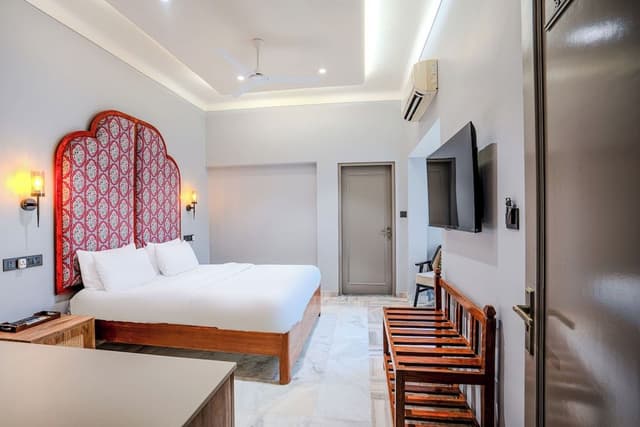 Luxury Double Room, 1 Queen Bed, Balcony