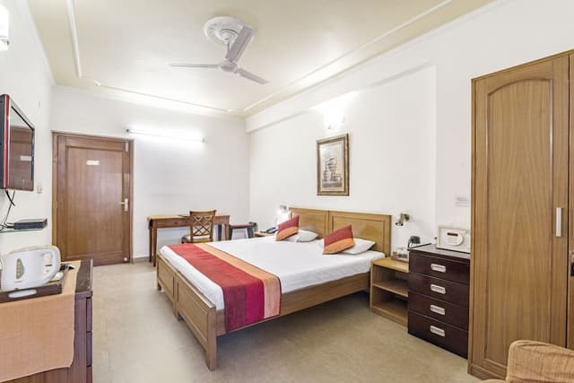 Luxury Double or Twin Room, 1 King Bed, Terrace, City View
