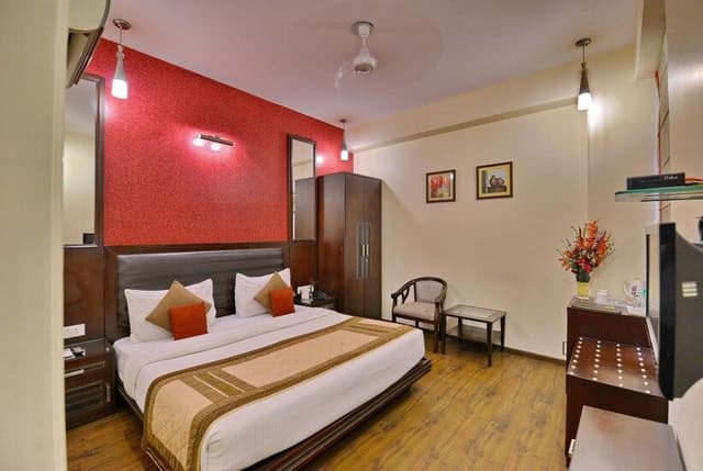 Executive Room
