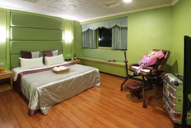 Business Double Room