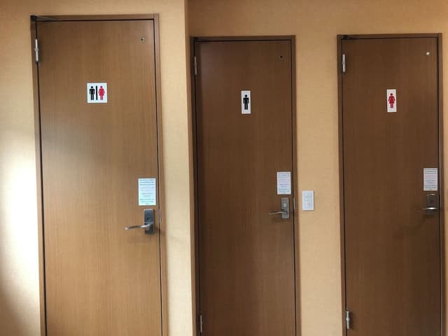Single Room with Shared Bathroom