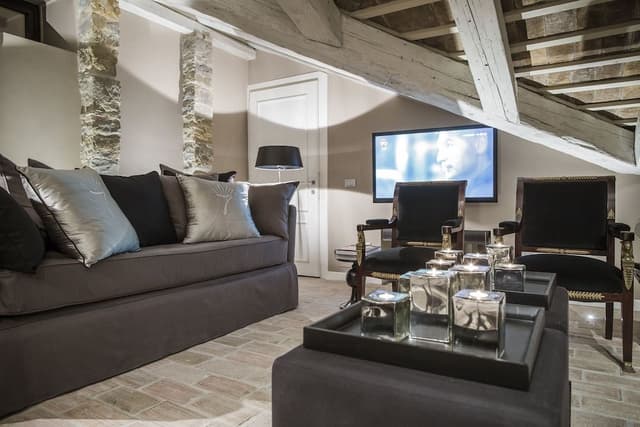 Premier Suite