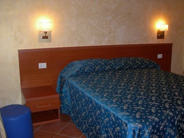 Standard Double or Twin Room, Private Bathroom