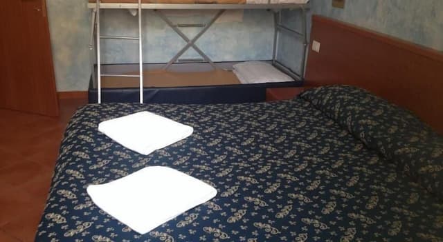 Standard Quadruple Room, Private Bathroom
