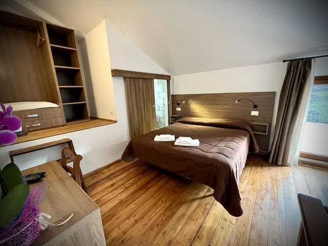 Comfort Duplex, 2 Bedrooms, Terrace, Mountain View
