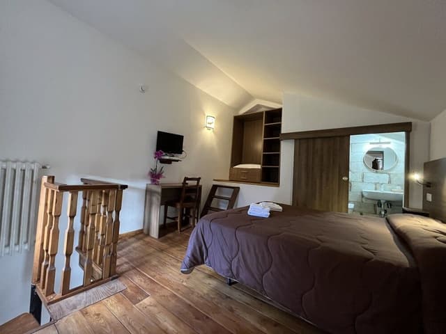 Comfort Duplex, 2 Bedrooms, Terrace, Mountain View