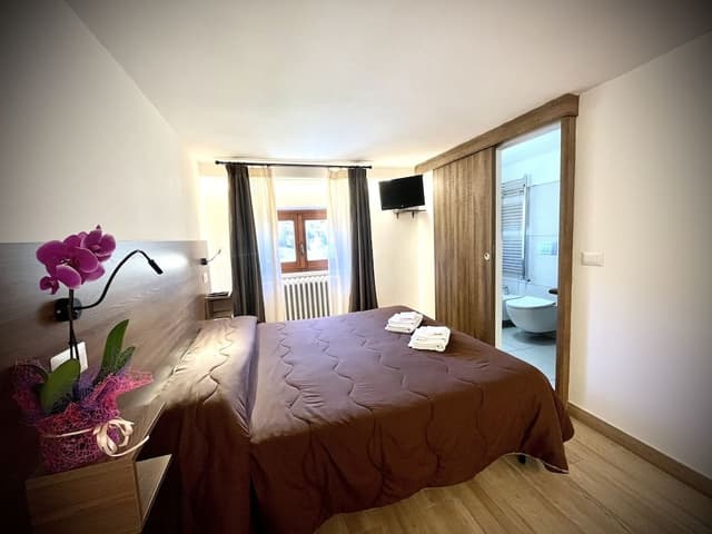 Classic Triple Room, Mountain View, Tower
