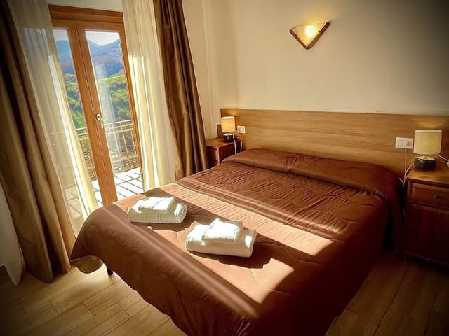 Double Room, Balcony, Mountain View
