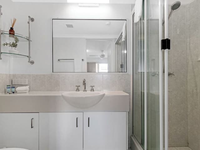 Family Apartment, 2 Bedrooms, Balcony, Partial Ocean View